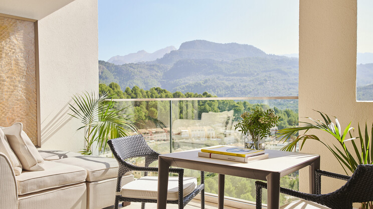 Premium Tramuntana Mountain View